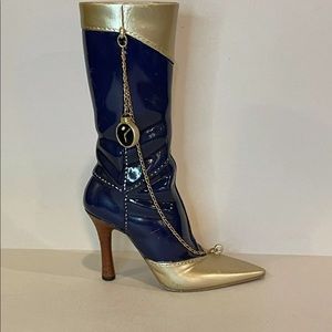 Just The Right Shoe Watch Your Step